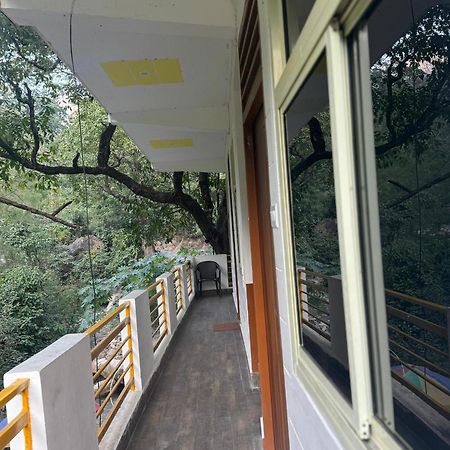 Shivanjal Stay Rishīkesh Buitenkant foto